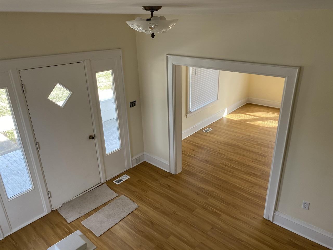 1001 6th Ave #1 - Photo 3 of 17