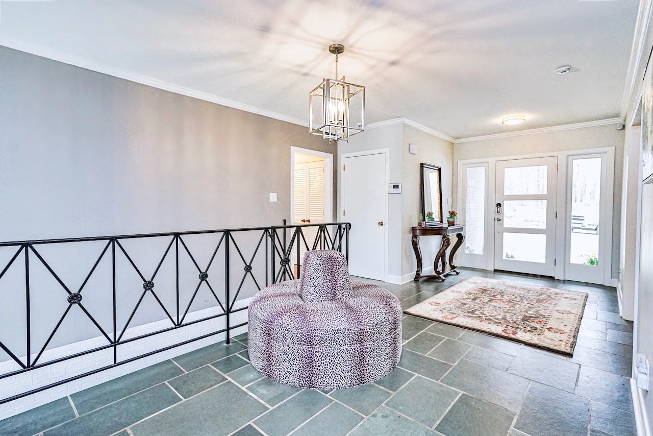 200 Edgecombe Rd #1 - Photo 2 of 48