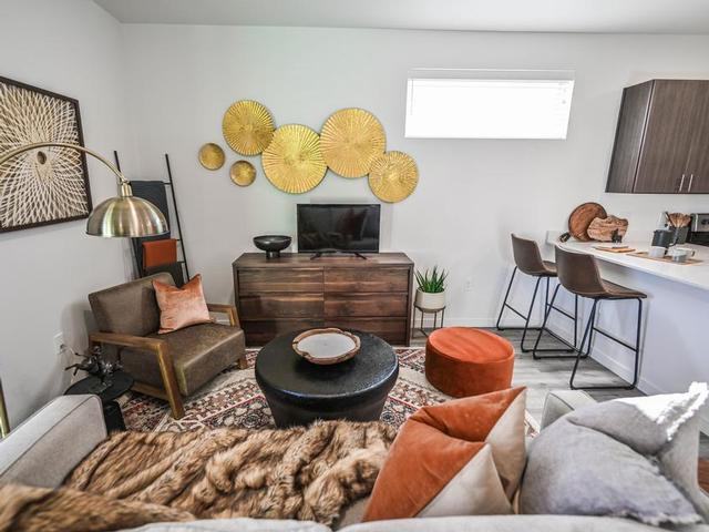 3480 Todos Santos St