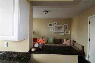 914 Western Avenue - Photo 3 of 24