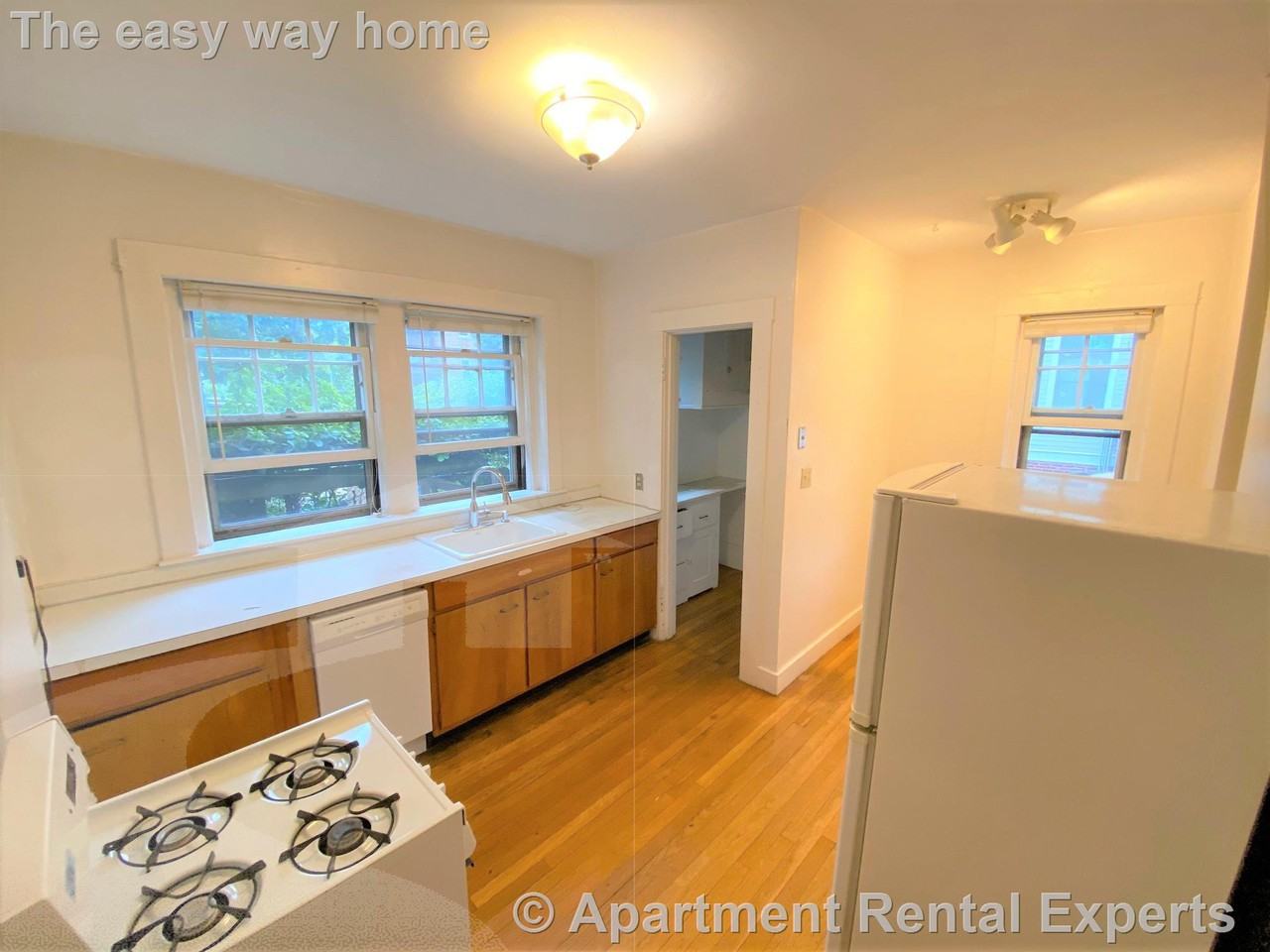 168 Norfolk St #2 - Photo 5 of 5
