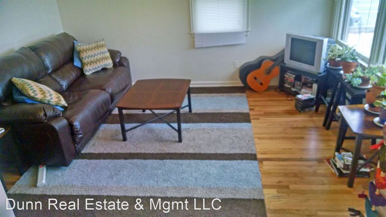 222-224 S Loomis - Photo 2 of 12