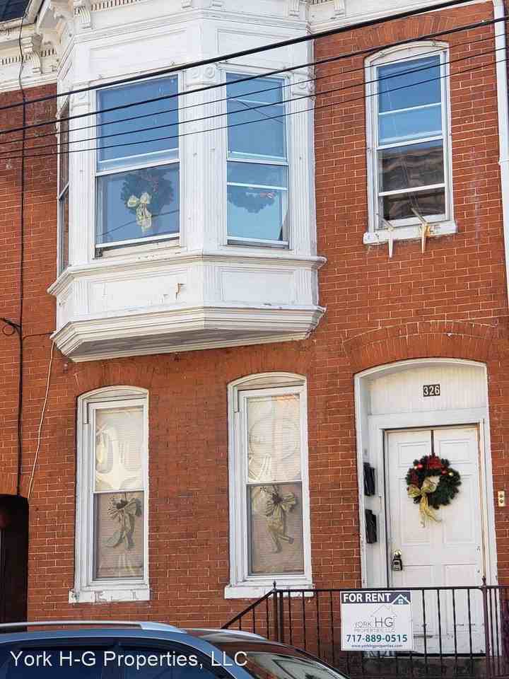 326 W Philadelphia St - Photo 3 of 3