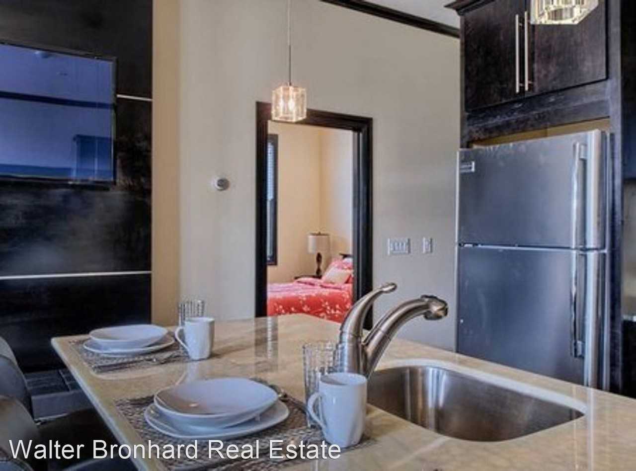 108 Waterman - Photo 2 of 10