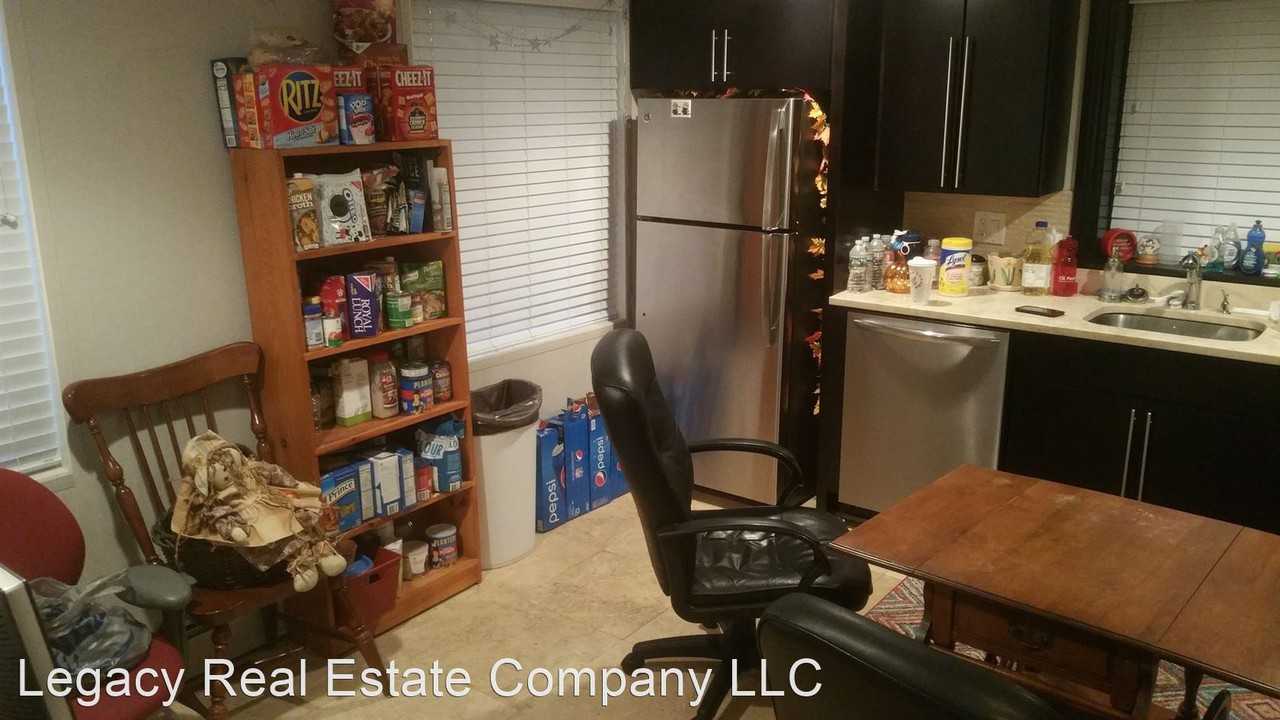 344 Benefit St - Photo 3 of 10