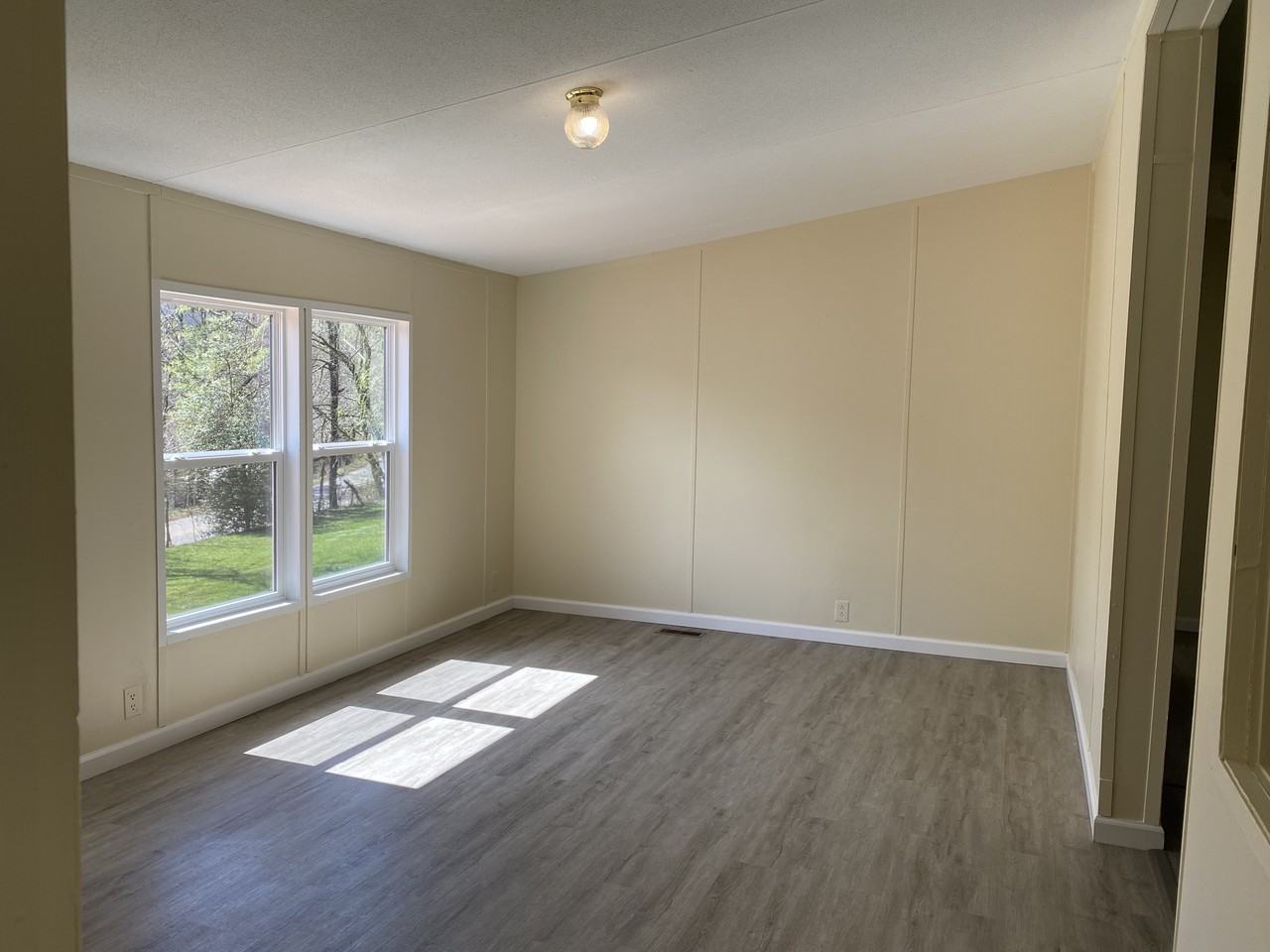 214 S Morgan Branch Rd - Photo 2 of 12