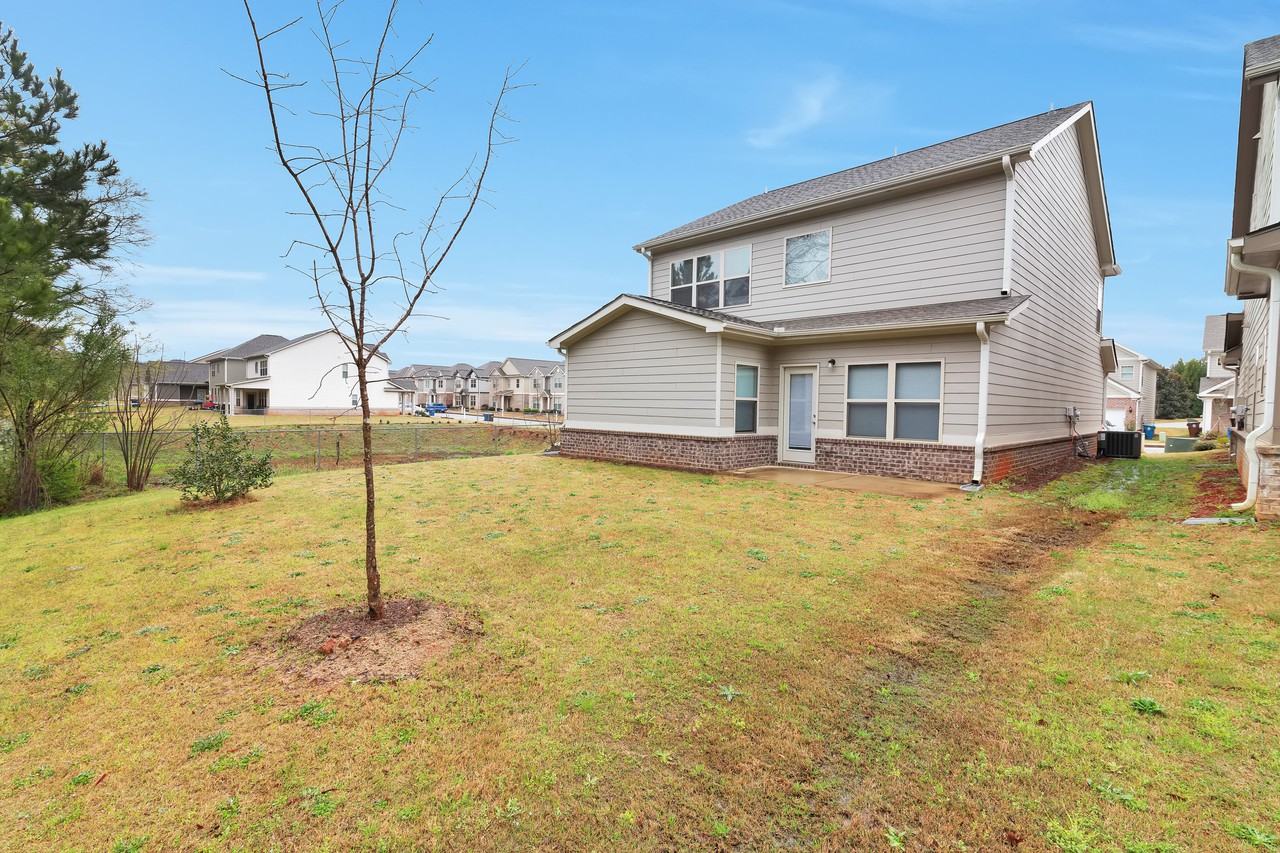 182 Daisy Cir - Photo 3 of 14