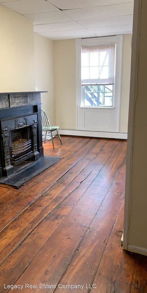 306-310 Benefit St - Photo 2 of 11