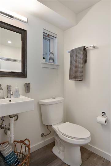 U20 Apartments - Photo 3 of 19