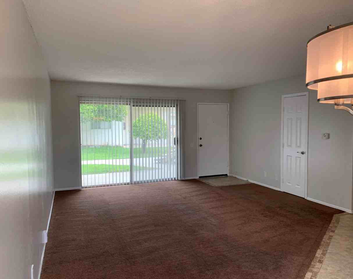 Highland Ridge Apartments   909-328-4805 - Photo 4 of 22