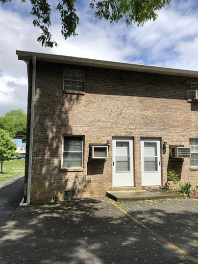 LuRuth 310 - Photo 3 of 15