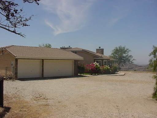 8666 Escondido Canyon Rd - Photo 2 of 15
