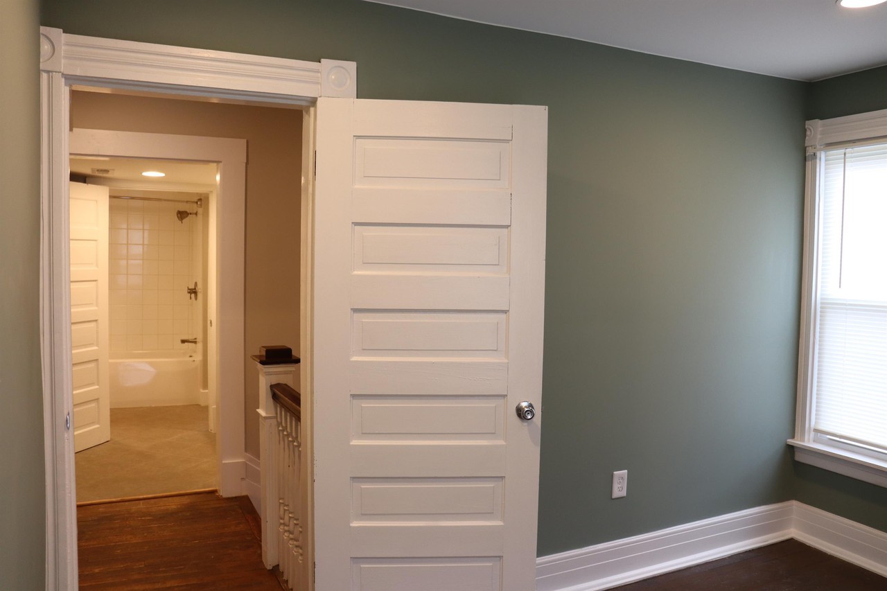 381 Main St #4 - Photo 2 of 26