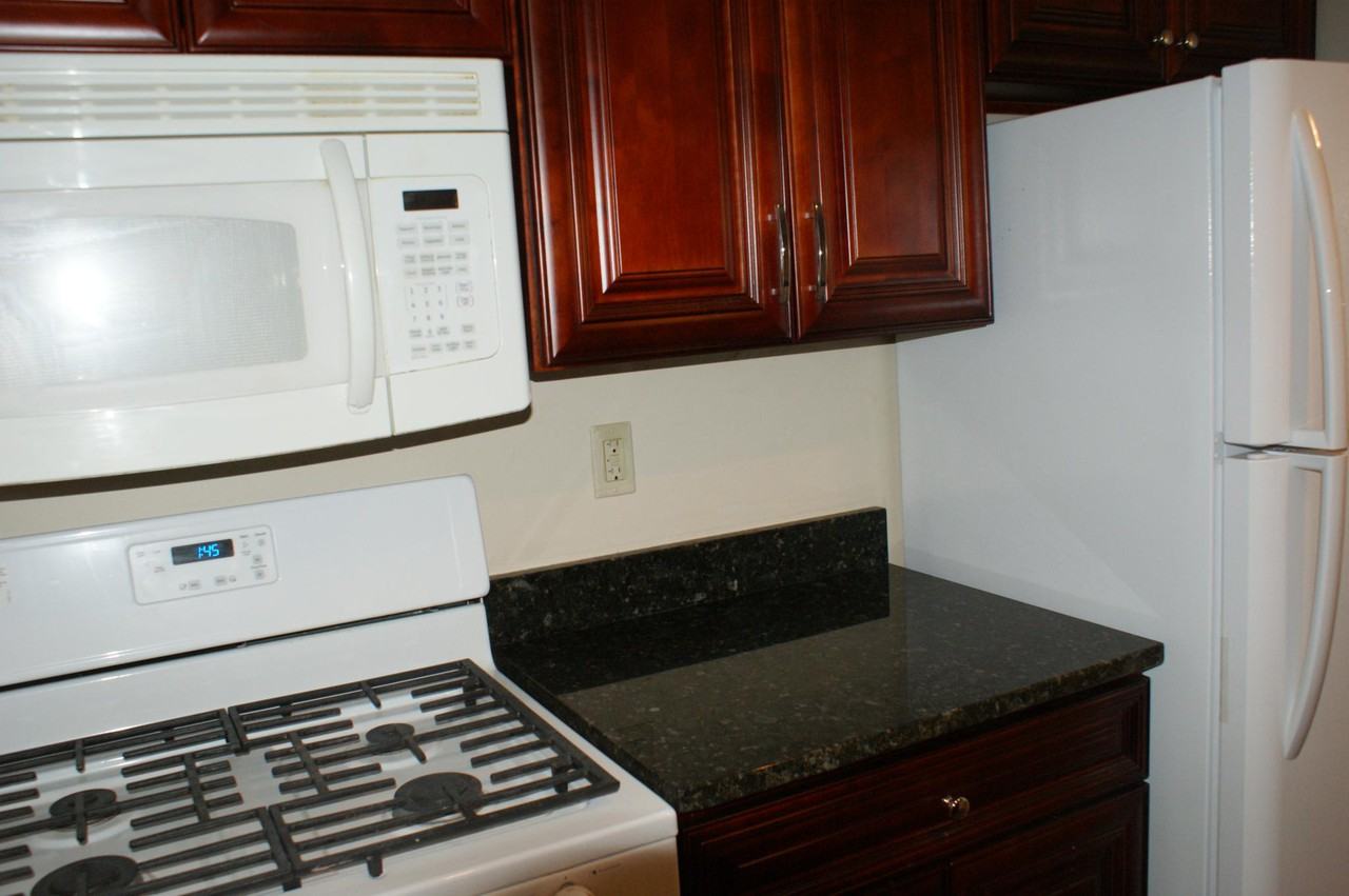 25 Meadow Pond Drive #A - Photo 7 of 15