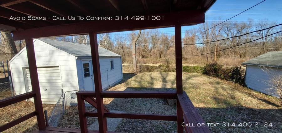 7905 Bloom Dr - Photo 3 of 16