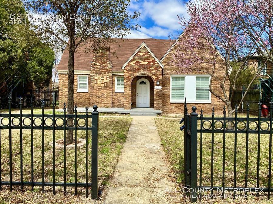 627 Winston St - Photo 2 of 15
