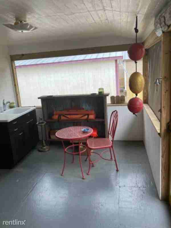 412 412 nw ave. c. Carrabelle - Photo 3 of 6