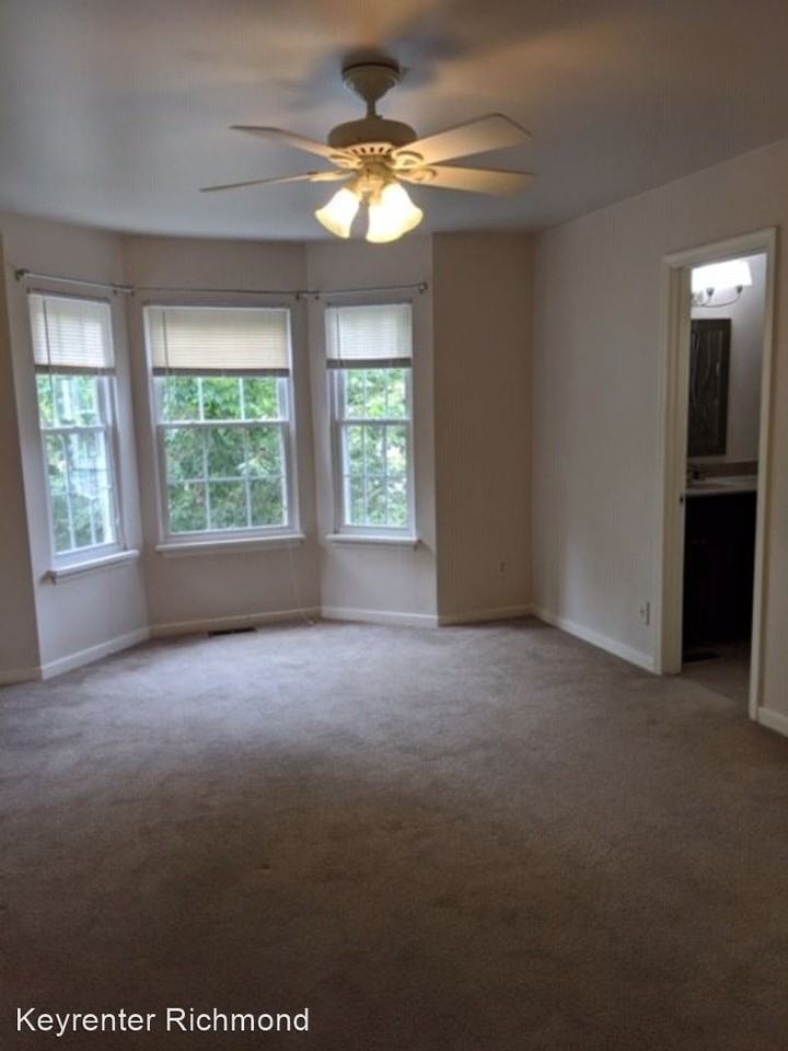 10800 Smithers Ct - Photo 3 of 7