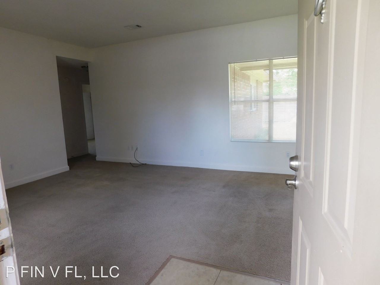 52 Callan Ct - Photo 2 of 13