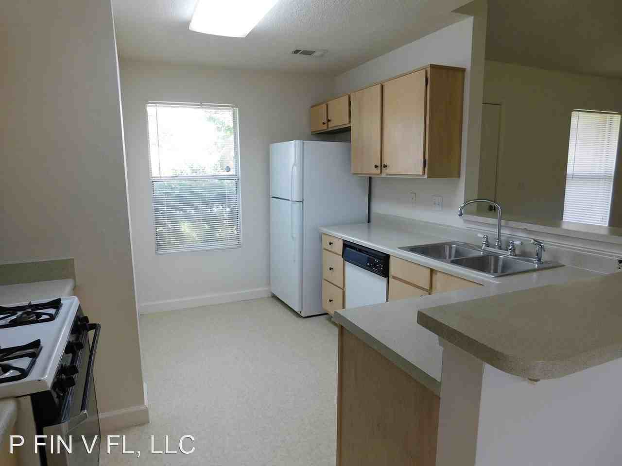 52 Callan Ct - Photo 3 of 13