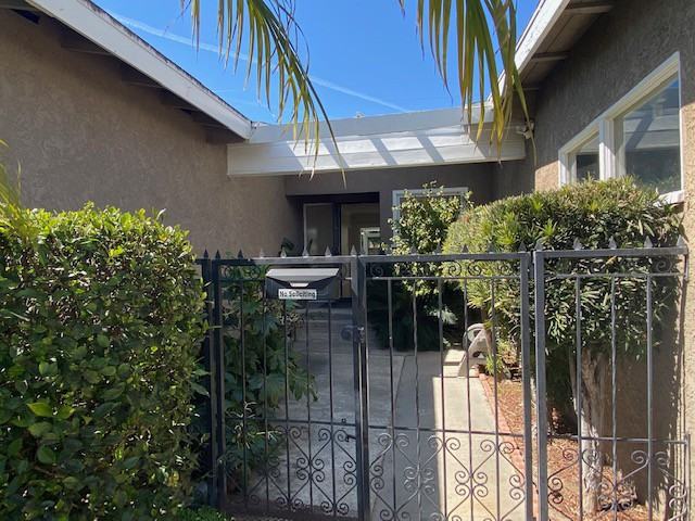 2625 Monogram Ave - Photo 2 of 34