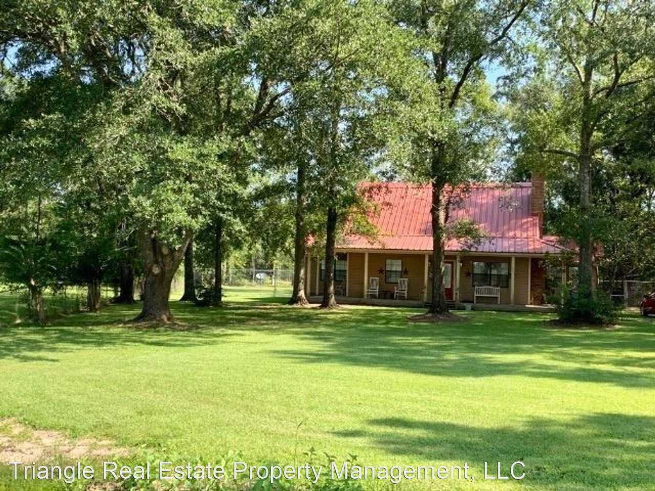 675 Evangeline Dr - Photo 2 of 4