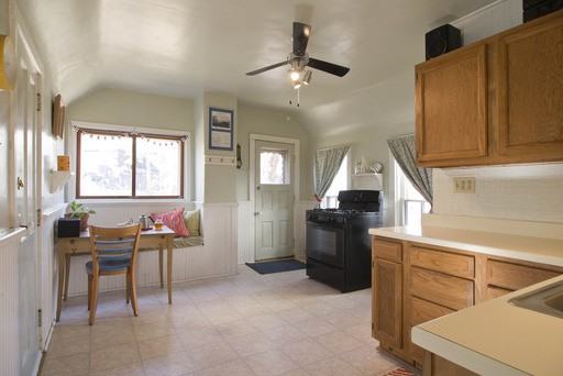 529 Smith Ave S - Photo 2 of 21