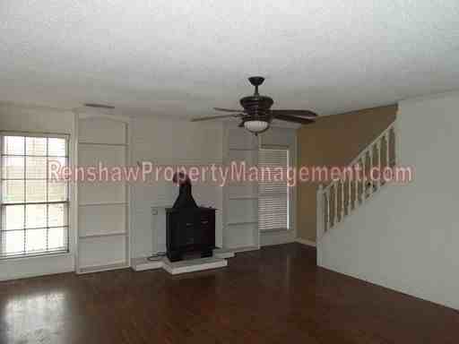 3820 Shallowhill Dr - Photo 2 of 15