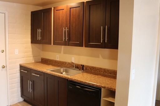 3249 E Water St - Photo 2 of 6