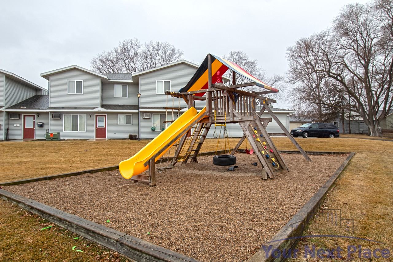 934 Beechnut Court #106 - Photo 3 of 14