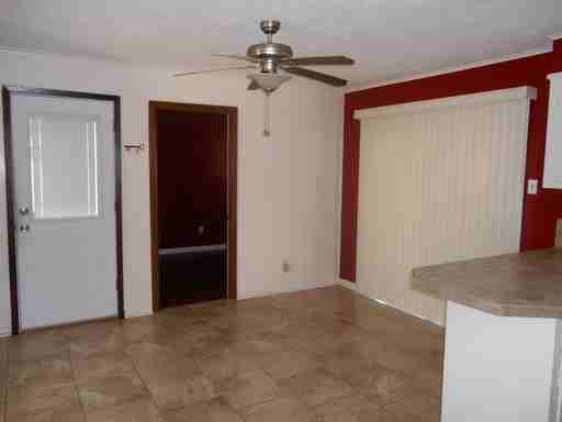 704 Cloverleaf Blvd - Photo 3 of 6