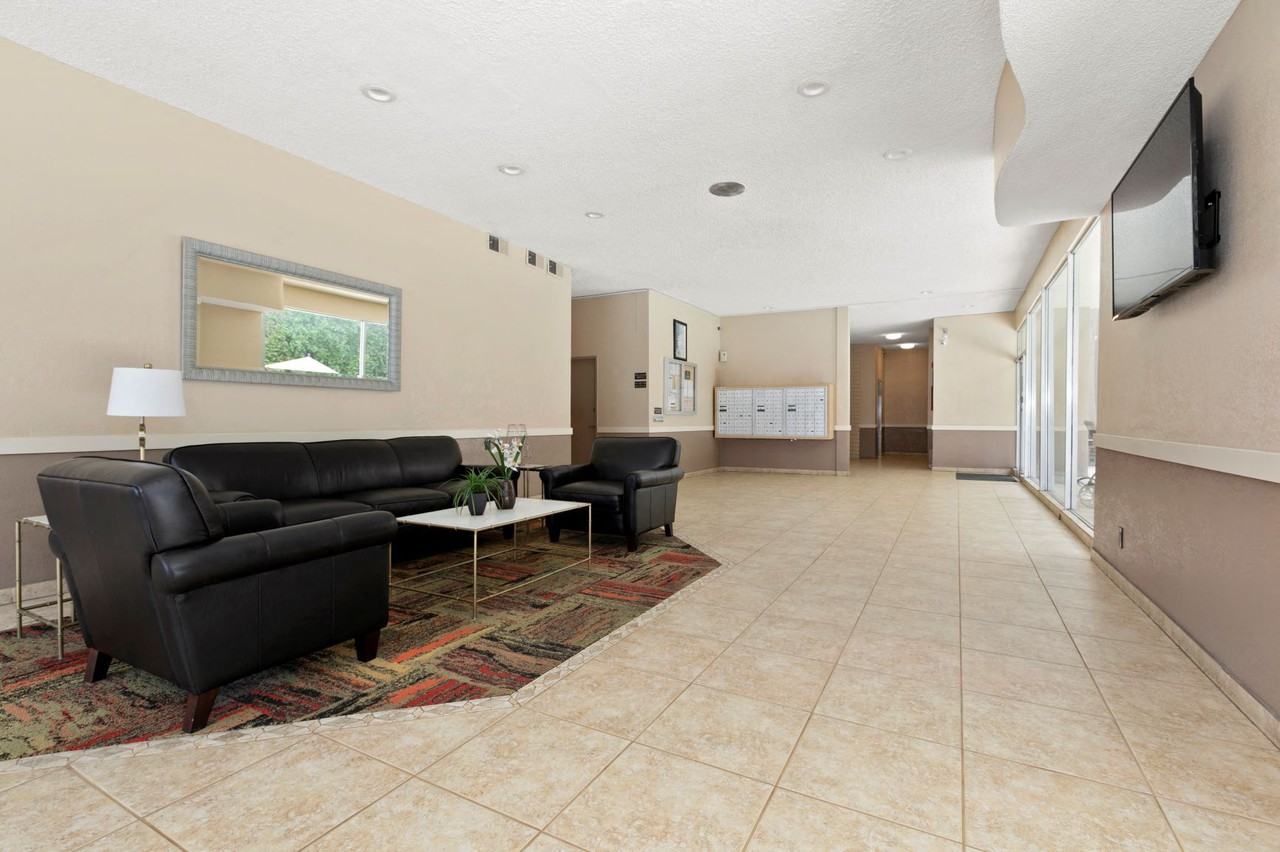 White Oak Terrace Apartments - Photo 3 of 50