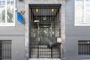 featured image of 425 Hyde St