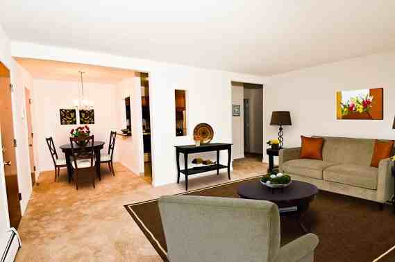 Elm Ledge Apartments - Photo 5 of 15