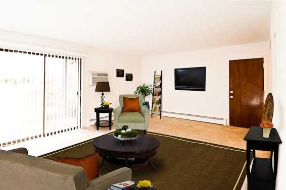 Elm Ledge Apartments - Photo 6 of 15