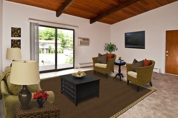 Elm Ledge Apartments - Photo 7 of 15