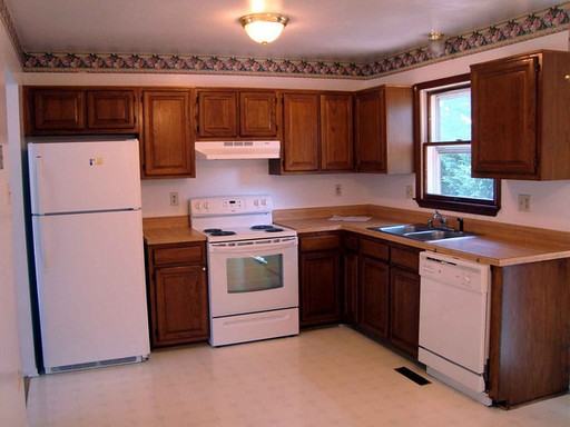 101 Walden Way - Photo 2 of 10