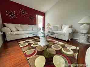 2806 Rolling Broak Dr - Photo 2 of 6