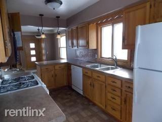 6140 Bloomington Ave S - Photo 2 of 8