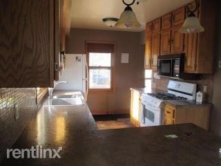 6140 Bloomington Ave S - Photo 3 of 8