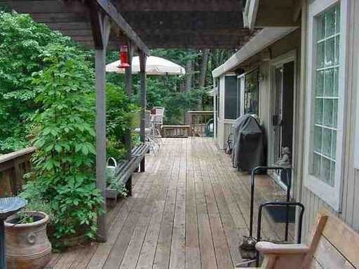 6494 Ridgeside Ct - Photo 2 of 4