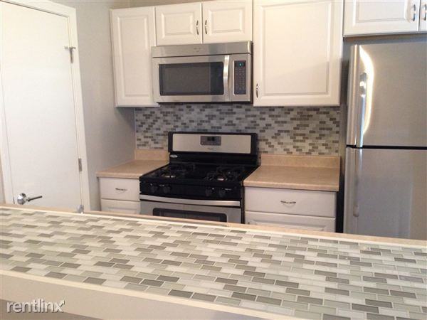 37700 Van Fleet St - Photo 3 of 10
