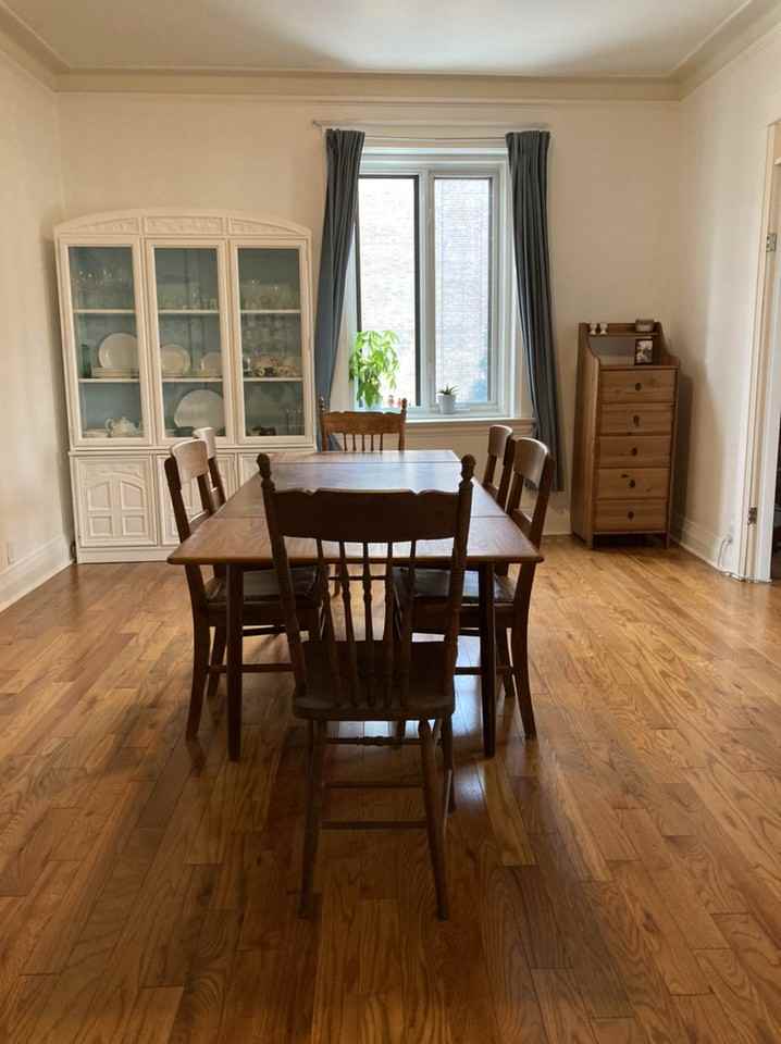 2140 Av Grey - Photo 3 of 8