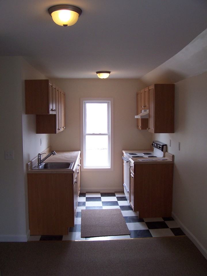 330 School Street B - Photo 3 of 17