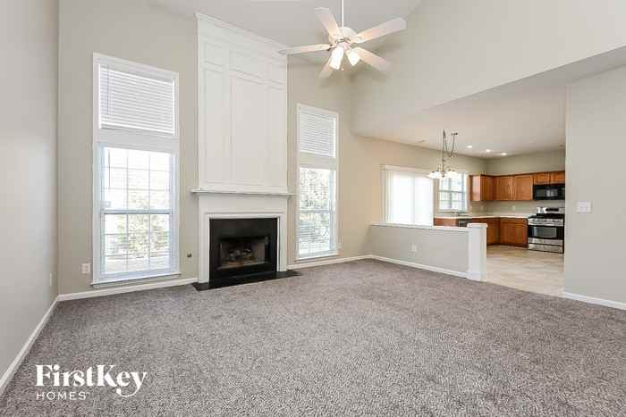 402 Citronelle Dr - Photo 3 of 15