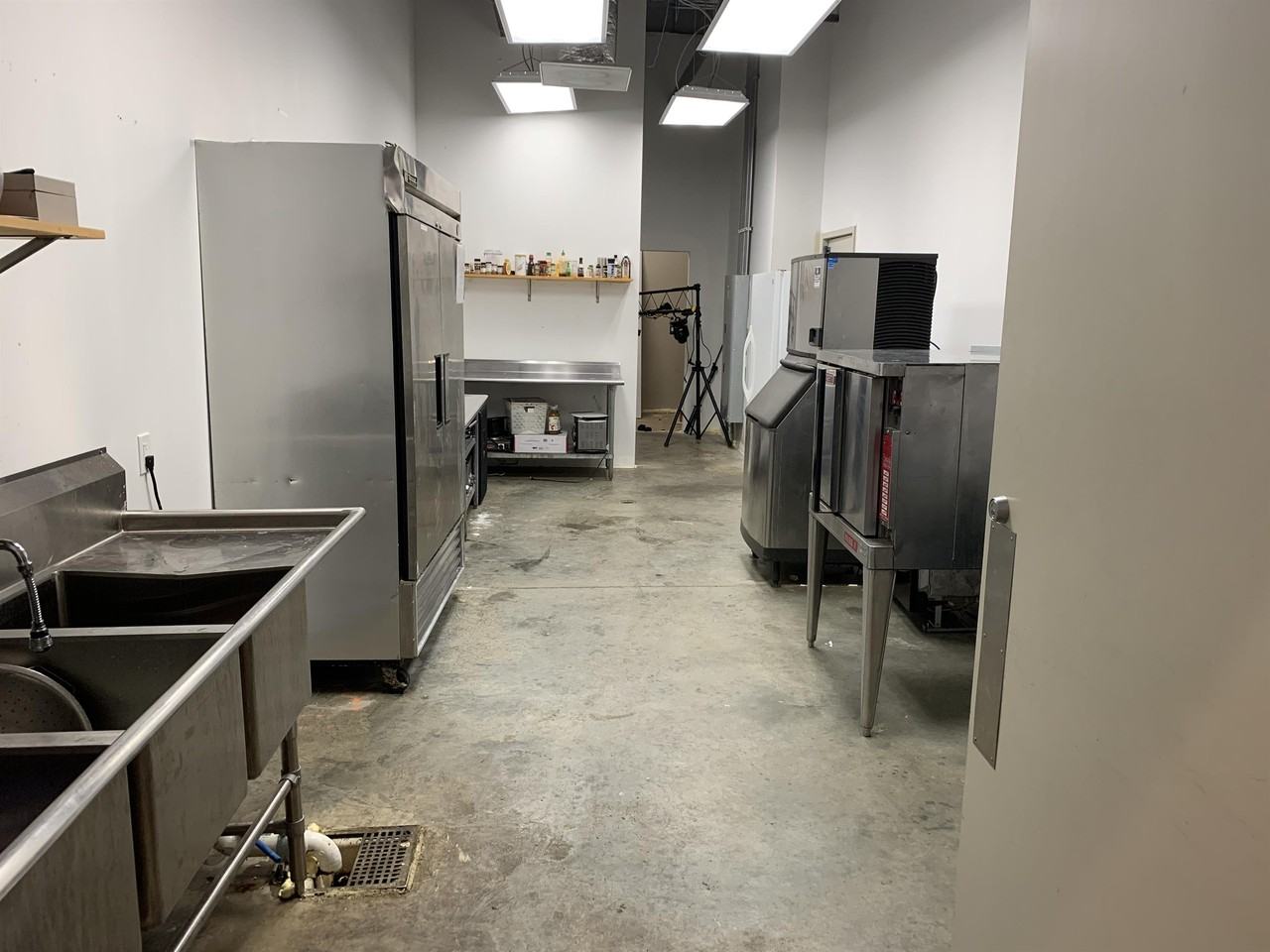 165 Fourth Street Northwest - Photo 2 of 15