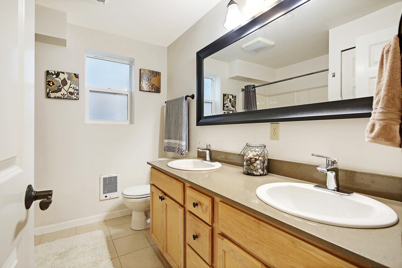 5428 Delridge Way Southwest #C - Photo 7 of 14