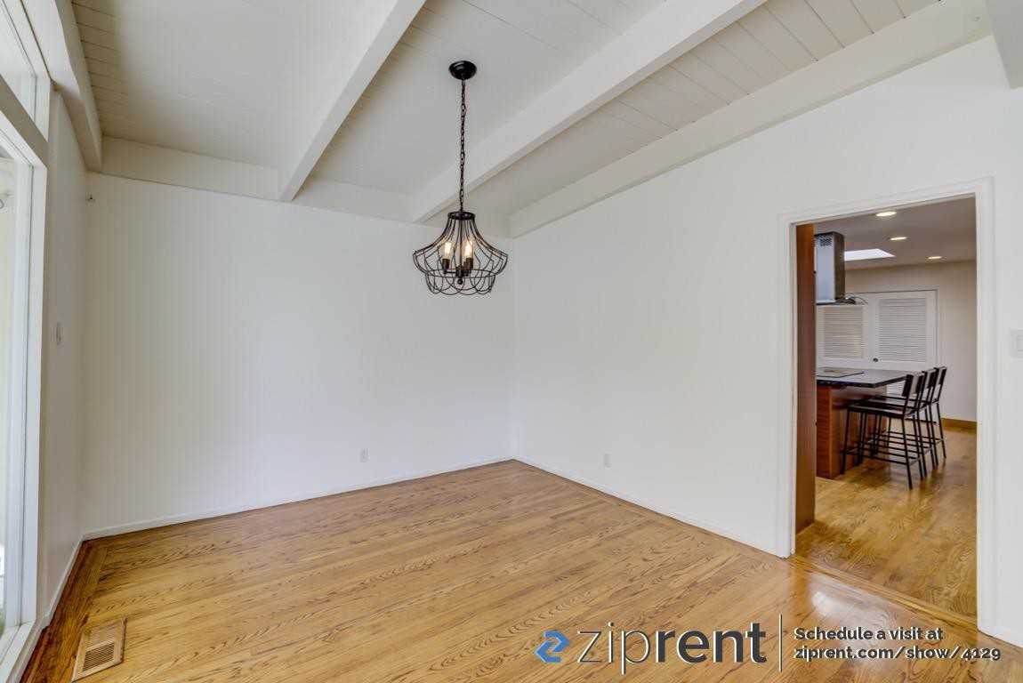 203 Locust Ave - Photo 2 of 19