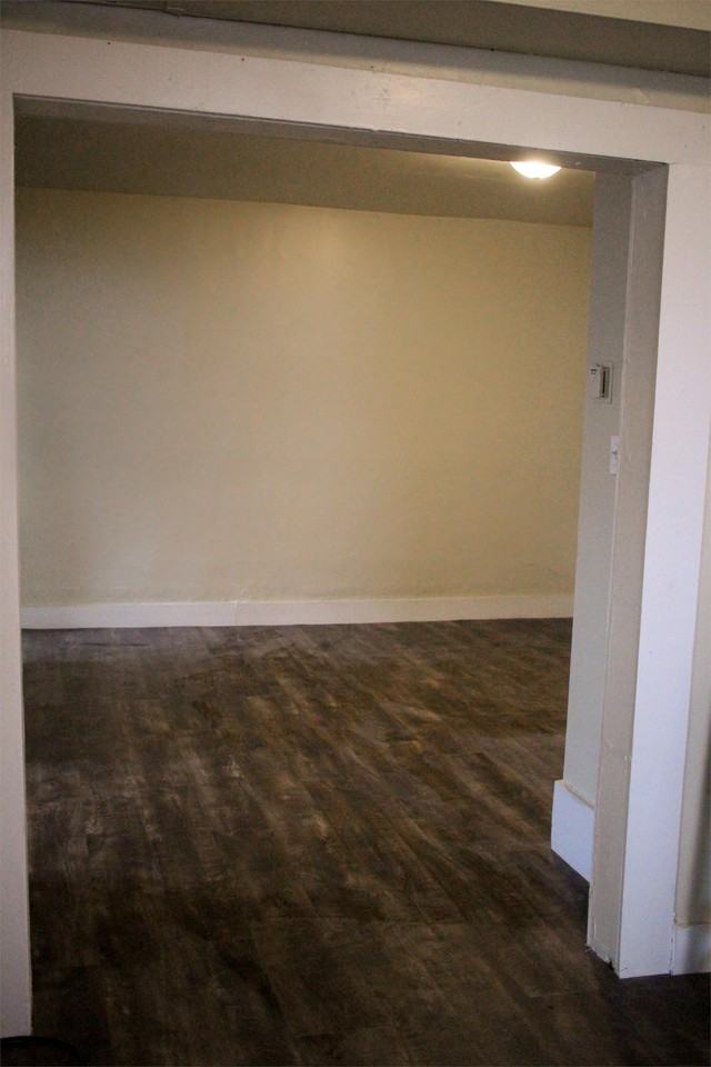 211 S Kansas City Ave #4 - Photo 3 of 12