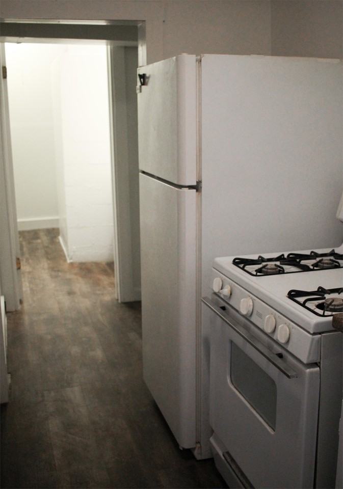211 S Kansas City Ave #4 - Photo 5 of 12